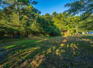 1063 S Pinckney St, Mc Clellanville, SC 29458