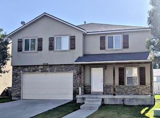 10778 S Pine Shadow Rd, South Jordan, UT 84009