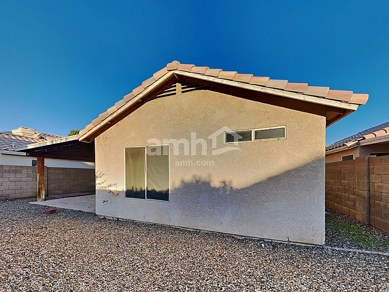 40 N Birch St — Photo 15
