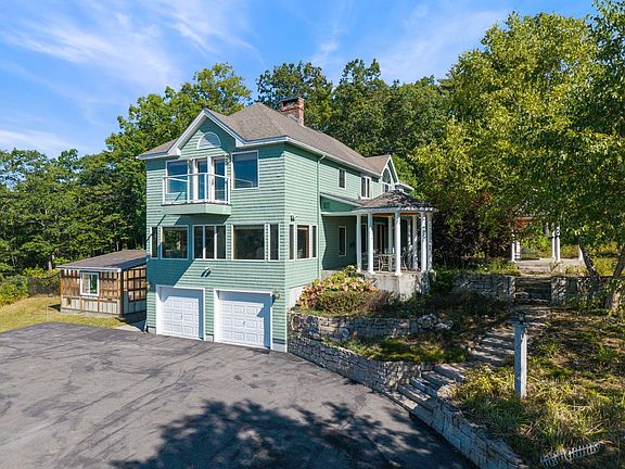 2nd image of 70 Sunny Hill Road