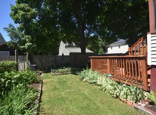 23 Pearl St #A, Amesbury, MA 01913