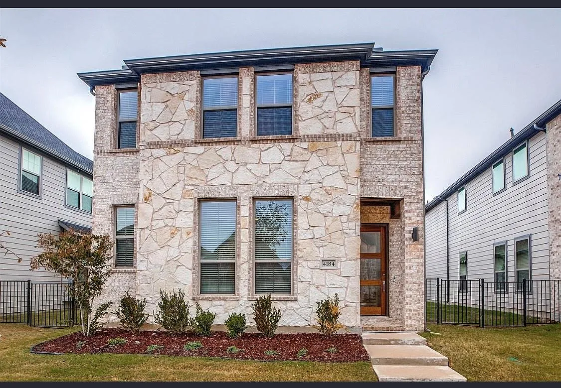 4 bed, 2.5 bath, 2159 sqft, $3,600 — Photo 1