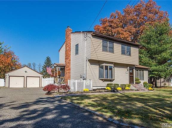 2nd image of 165 Claremont St