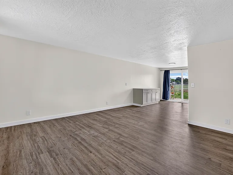 3650 S Law Ave — Photo 5