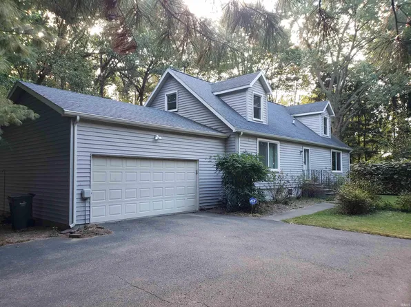 53480 Ash Rd, Granger, IN 46530