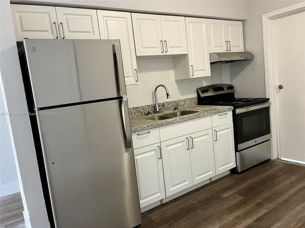 2246 Rutland St, Opa Locka, FL 33054