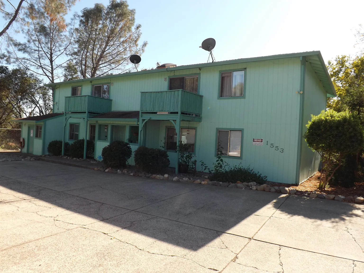 1553 Bramble Pl photo 1