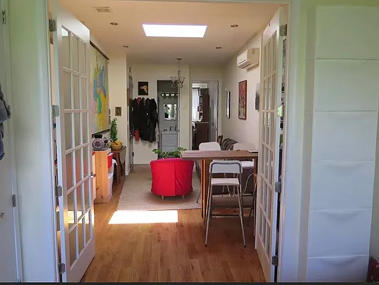 Rented by Brooklyn Group | media 4