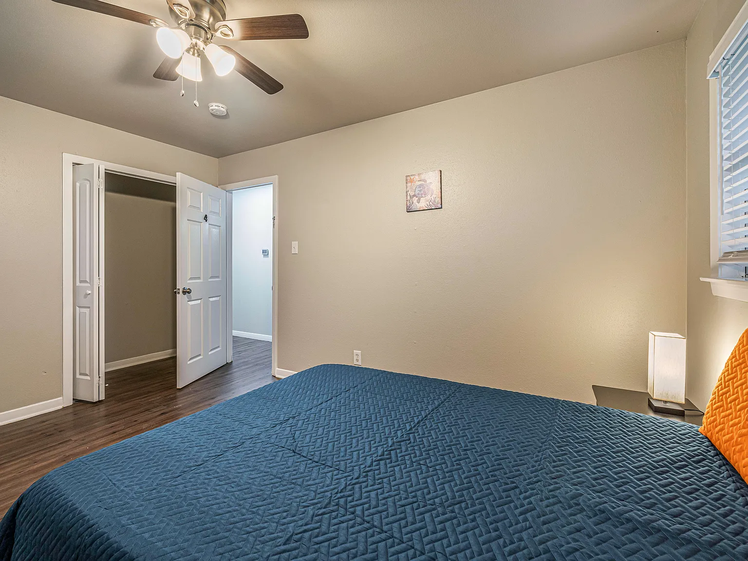 4 bed, 2.0 bath, 1457 sqft, $667 — Photo 2