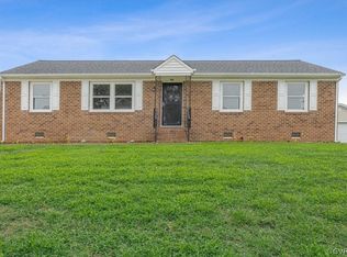 1112 Pleasant Dale Ave, Colonial Heights, VA 23834
