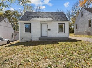 3819 E 53rd Ter, Kansas City, MO 64130
