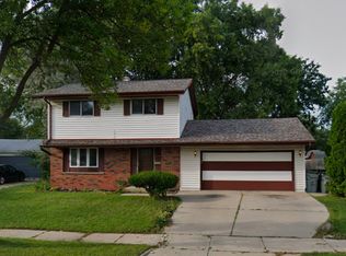8110 W Green Tree Rd, Milwaukee, WI 53223