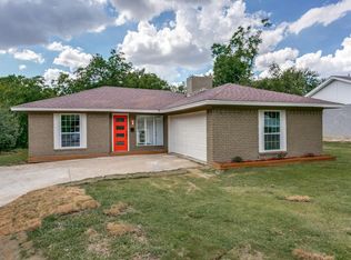 1501 Cecil Dr, Carrollton, TX 75006