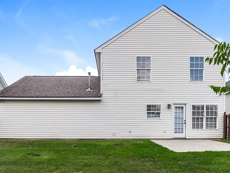 3620 Luton Ct — Photo 17