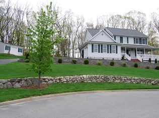 6 Lambert Ln, Warren, RI 02885