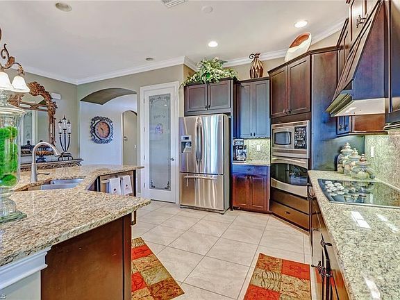 5th image of 14676 Speranza Way