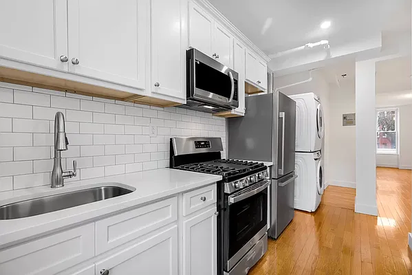Rented by Douglas Elliman | media 5