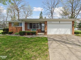 1291 Trotwood Ln, Flint, MI