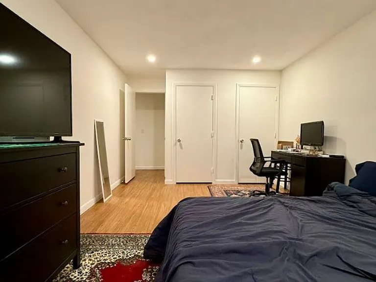 20 Radcliffe Rd #2 — Photo 5