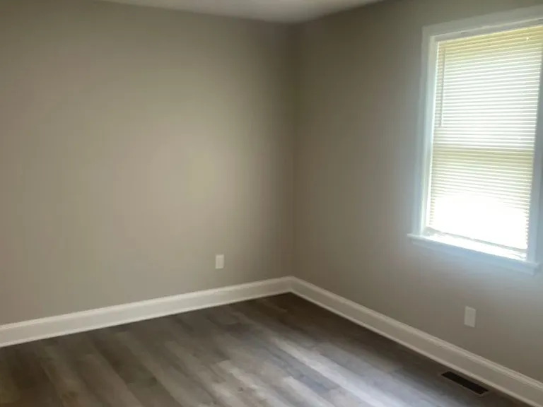 4509 Lansing Dr — Photo 5