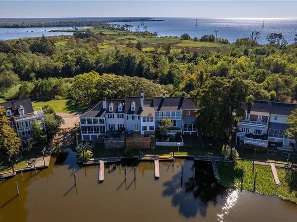 8 Place Lafitte #8, Madisonville, LA 70447