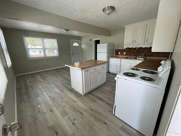 2nd image of 4806 S 51st St