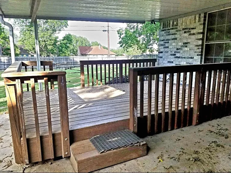 Covered deck