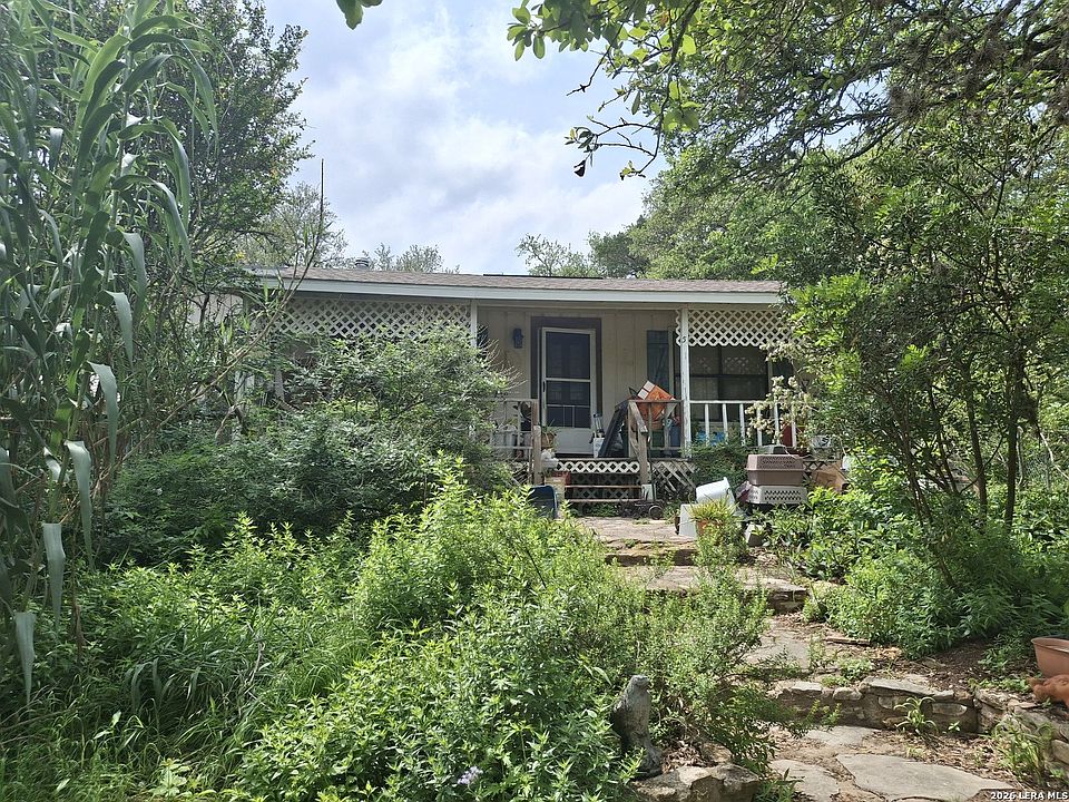1st image of 501 Eastview