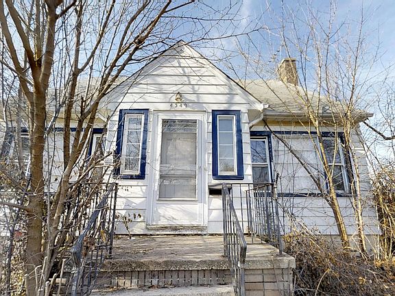 2nd image of 4340 Oakwood Ave