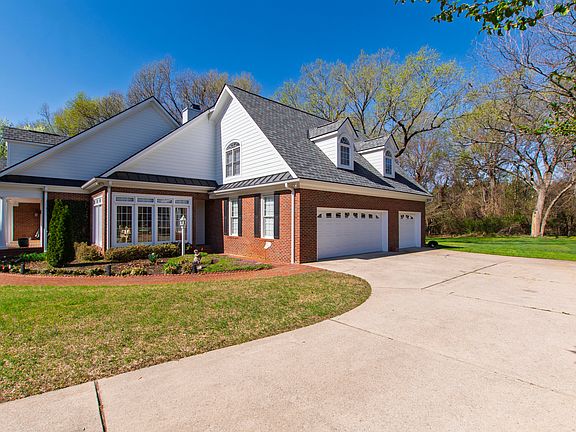 5th image of 6508 Vintage Ridge Ln