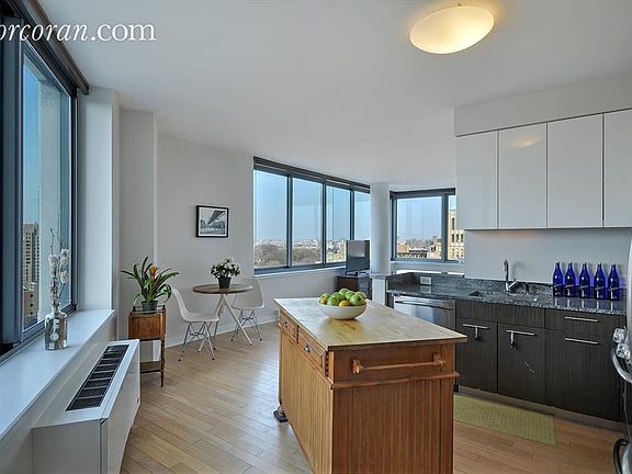 4th image of 230 Ashland Pl APT 19A