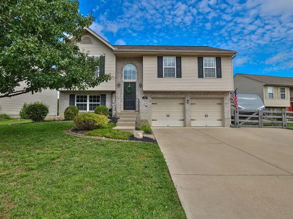 2540 Dacey Ct, Hebron, KY 41048