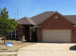 1616 NW 164th Cir, Edmond, OK 73013