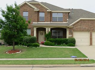512 Hampton Dr, Fate, TX 75087