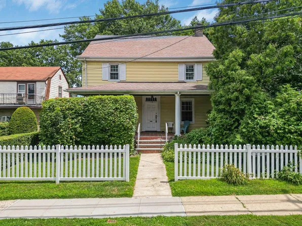 115 Mount Joy Place, New Rochelle, NY 10801