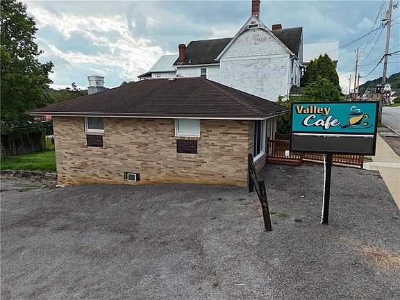 2nd image of 710 W Main St