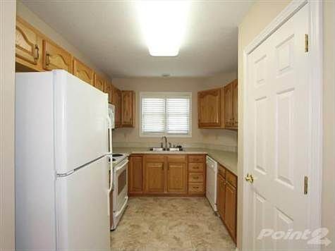 4th image of 705 Taylorspring Ct
