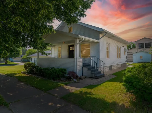 120 E High St, Kendallville, IN 46755