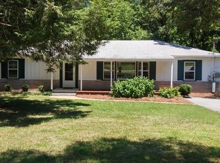 3510 Taft Hwy, Signal Mountain, TN 37377