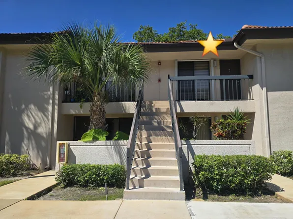 5151 W Club Cir APT 202, Boca Raton, FL 33487