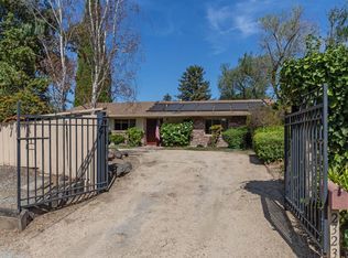 2323 Alameda De Las Pulgas, Redwood City, CA 94061