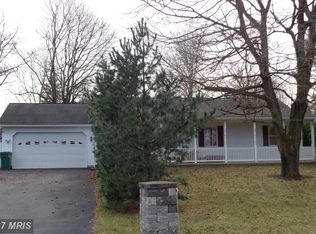 7803 Tomstown Rd, Waynesboro, PA 17268
