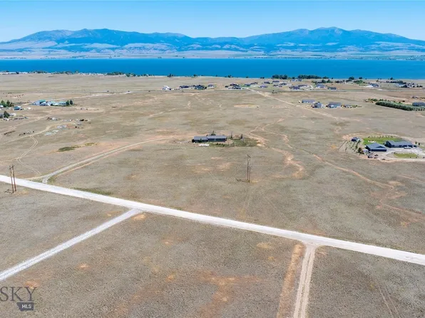 1 Foster Dr, Townsend, MT 59644