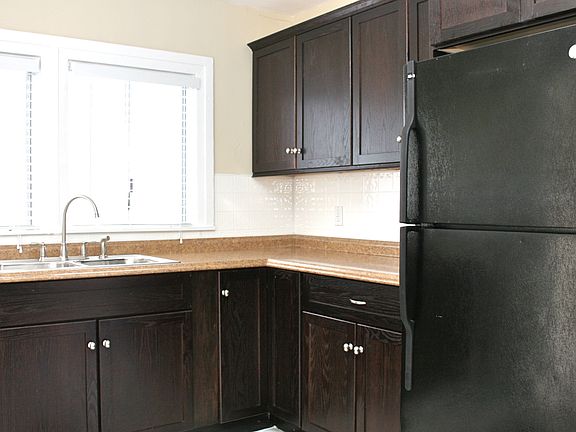 Apartment #1 - Completely remodeled