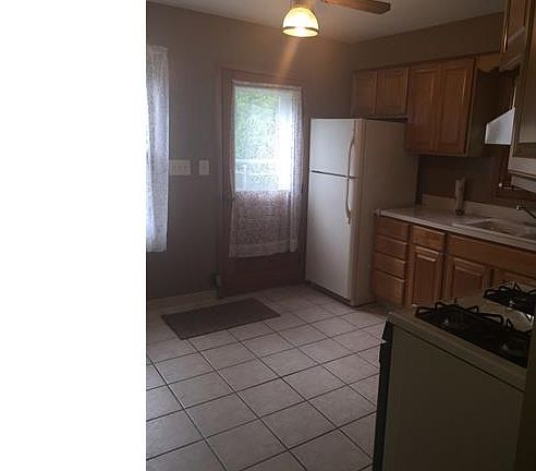 4th image of 178 Eastland Ave SE