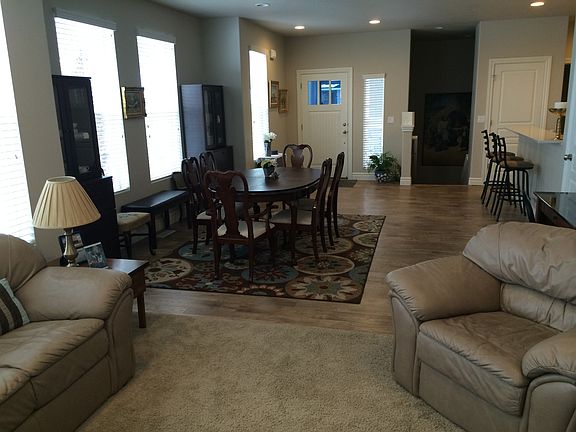 Living/Dining/Entry