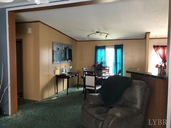 4th image of 2421 Holliday St
