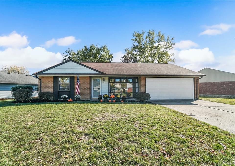 1st image of 107 Angela Dr