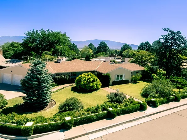 700 Loma Linda Pl SE, Albuquerque, NM 87108