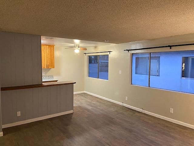 1st image of 2107 N Earl Ave #3